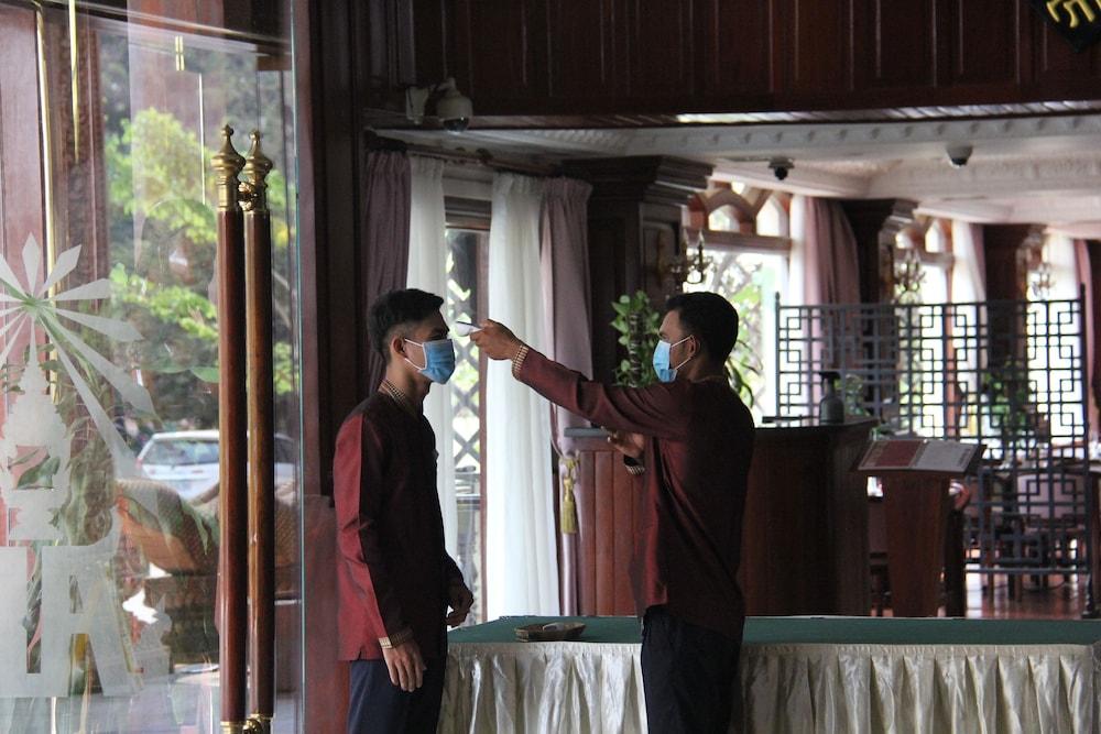Regency Angkor Hotel Siem Reap Dış mekan fotoğraf